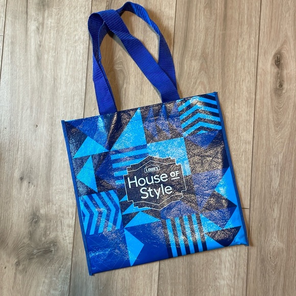 Lowes Reusable Bag - Picture 1 of 4